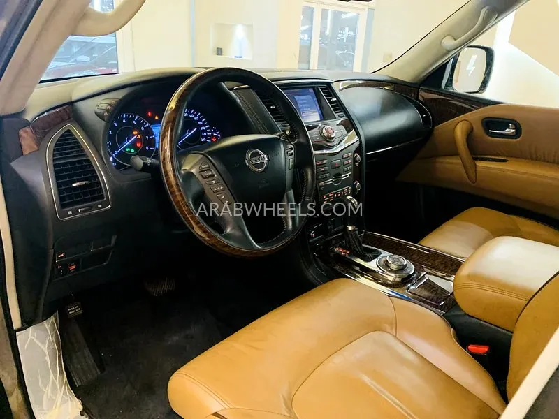 نيسان باترول 2016 for Sale in الشارقة Image-12