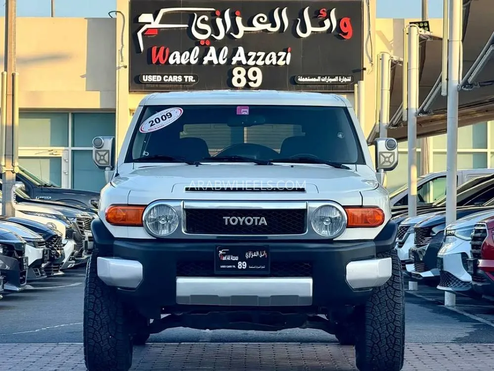 Toyota FJ Cruiser 2009 for Sale in Sharjah Image-8