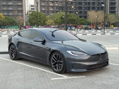 Tesla Model S Plaid 2021
