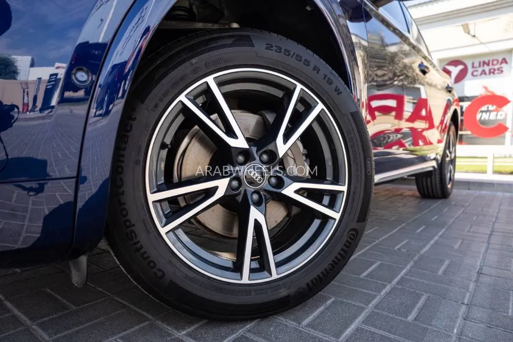 Audi Q5 2023 for Sale in Dubai Image-11