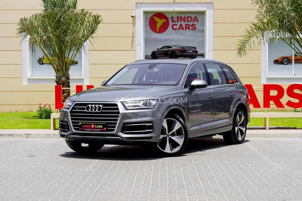 Audi Q7 2016 for Sale in Dubai Image-2