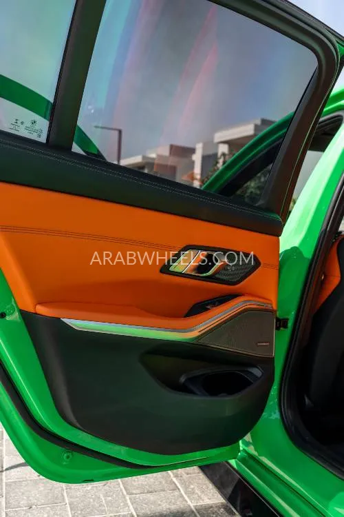 بي إم دبليو الفئة الثالثة 2022 for Sale in دبي Image-34