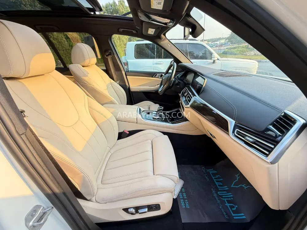 BMW X5 2021 for Sale in Sharjah Image-11