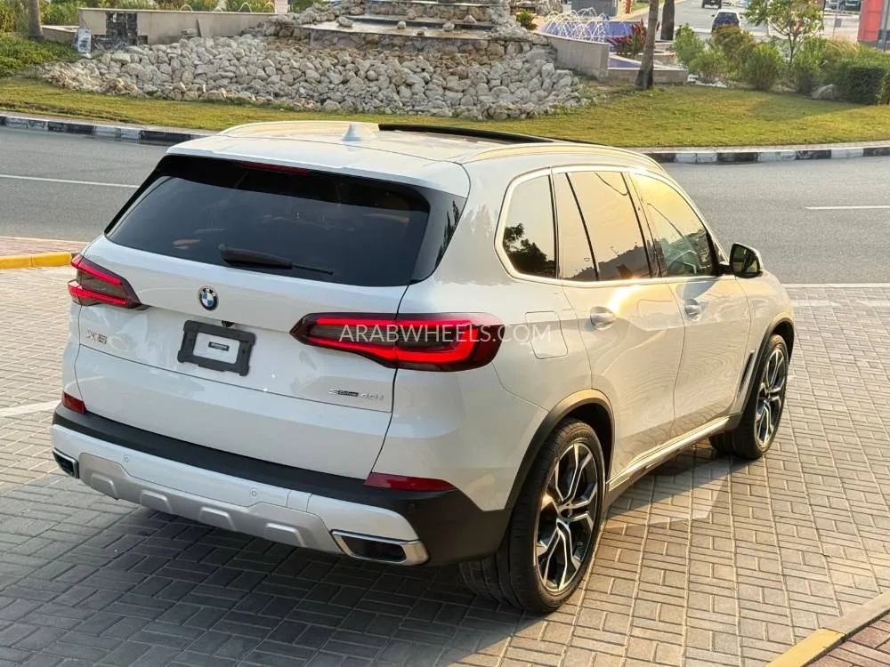 BMW X5 2021 for Sale in Sharjah Image-13