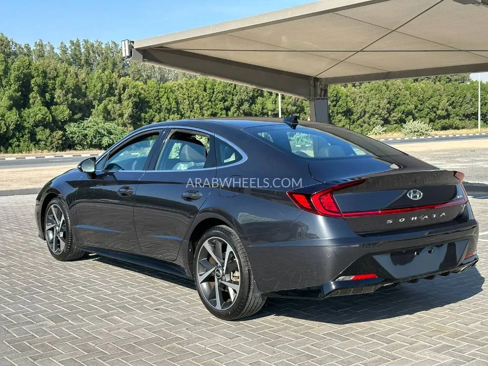 Hyundai Sonata 2021 for Sale in Sharjah Image-4
