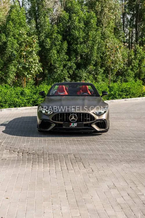 Mercedes Benz SL Class 2022 for Sale in Dubai Image-2