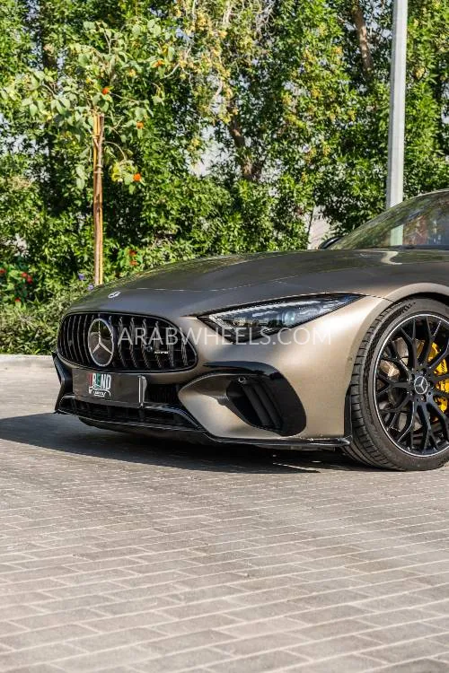 Mercedes Benz SL Class 2022 for Sale in Dubai Image-31