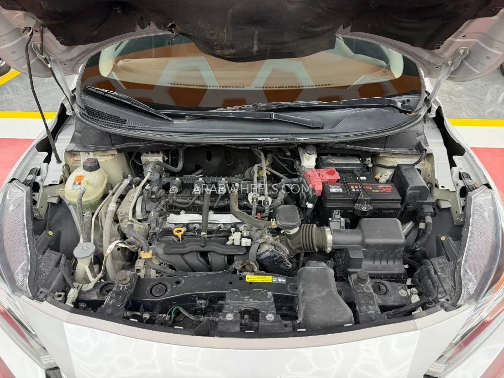 Nissan Sunny 2020 for Sale in Dubai Image-15