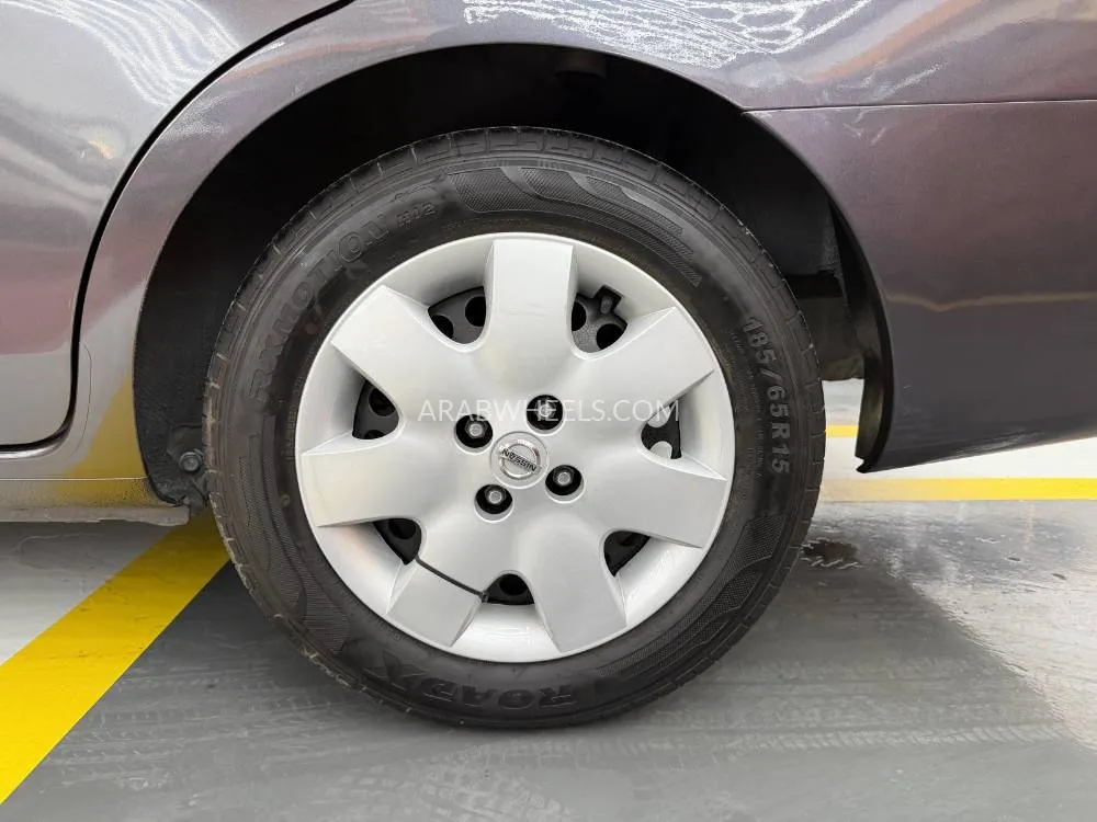 Nissan Sunny 2023 for Sale in Dubai Image-14