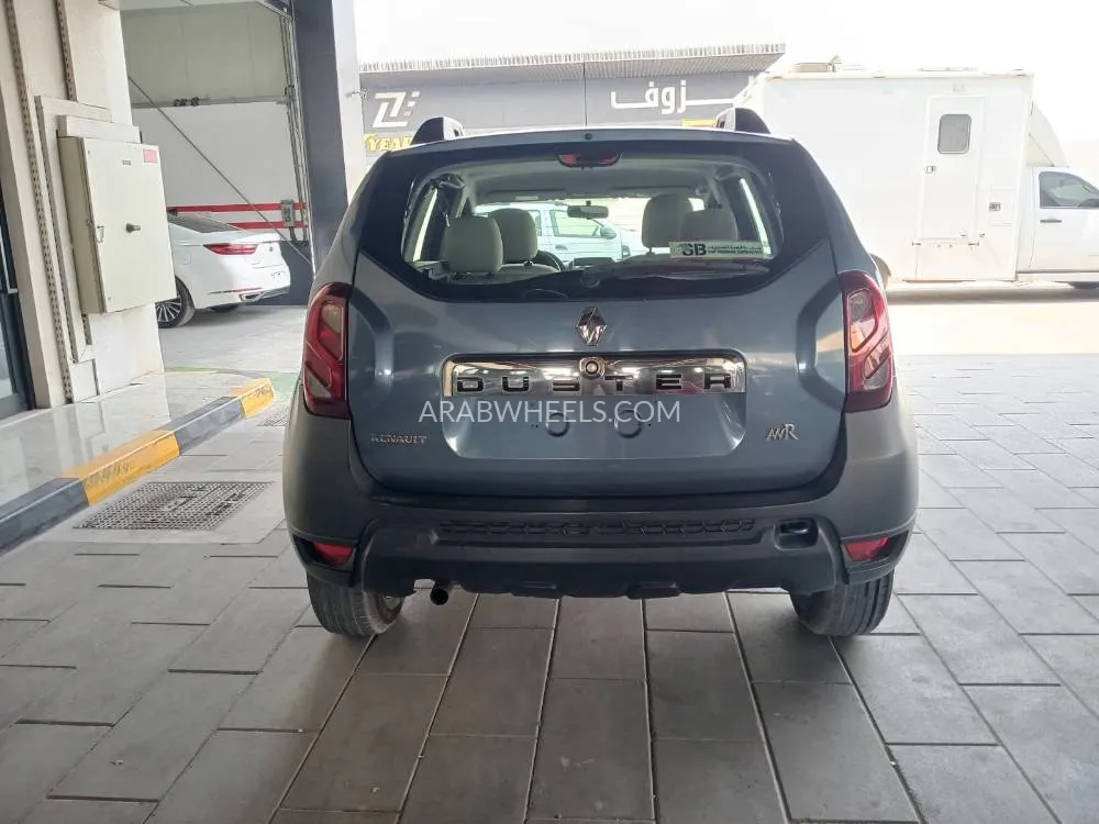 Renault Duster 2018 for Sale in Dubai Image-6