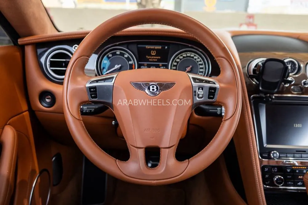 Bentley Continental GT 2015 for Sale in Dubai Image-17