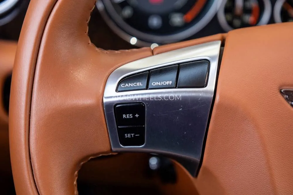 Bentley Continental GT 2015 for Sale in Dubai Image-18