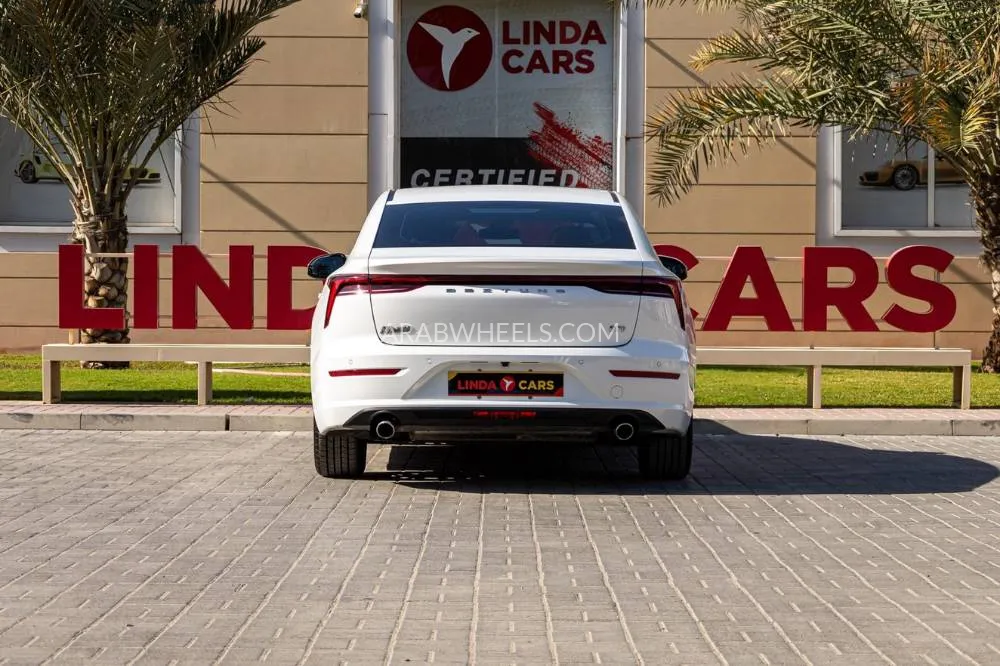 بيستون B70 2025 for Sale in دبي Image-6