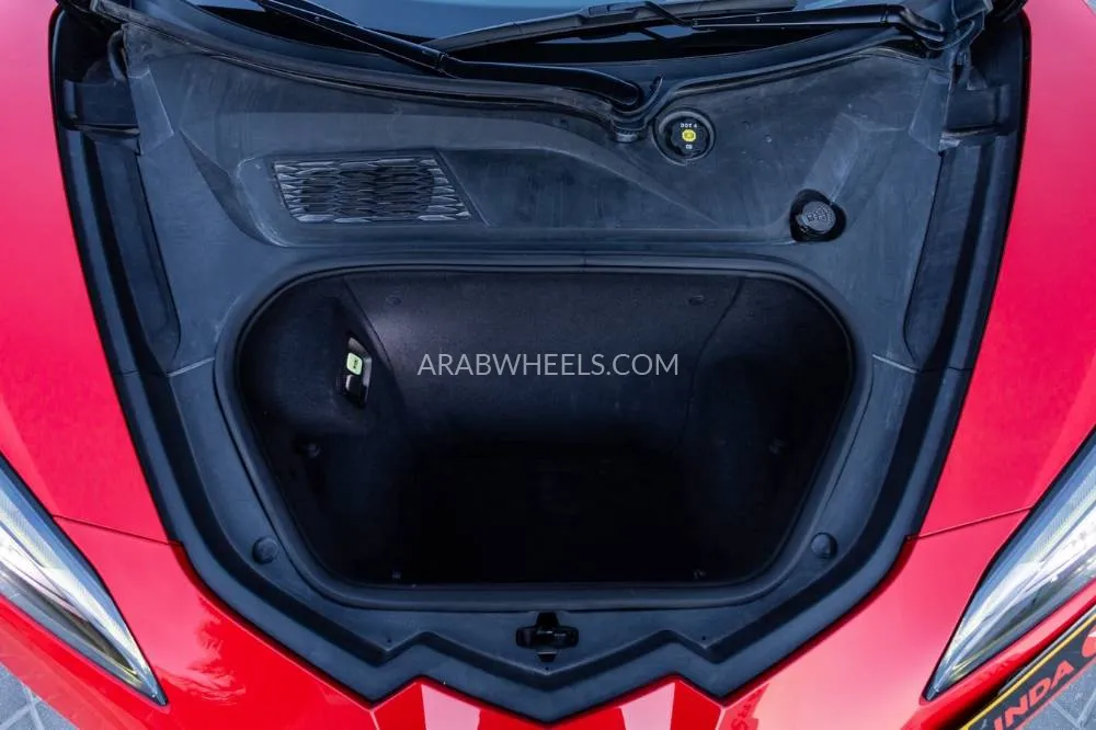 Chevrolet Corvette 2021 for Sale in Dubai Image-27