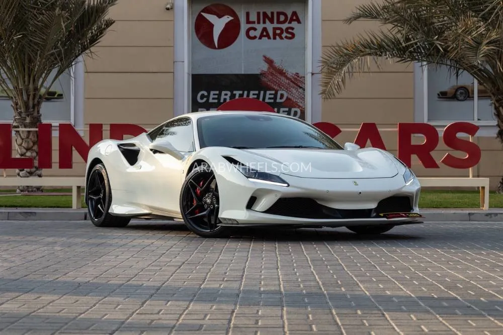 Ferrari F8 Tributo 2021 for Sale in Dubai Image-3