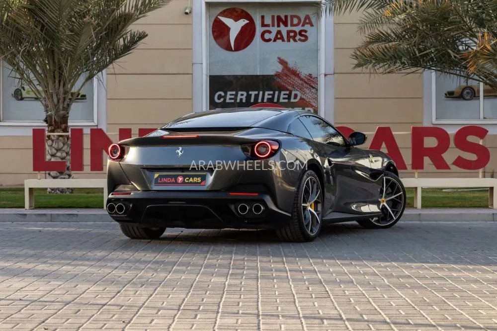 Ferrari Portofino 2019 for Sale in Dubai Image-9