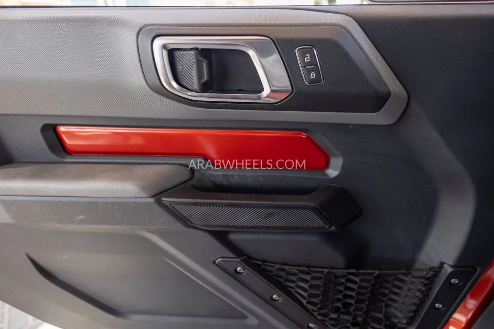 Ford Bronco 2022 for Sale in Dubai Image-11