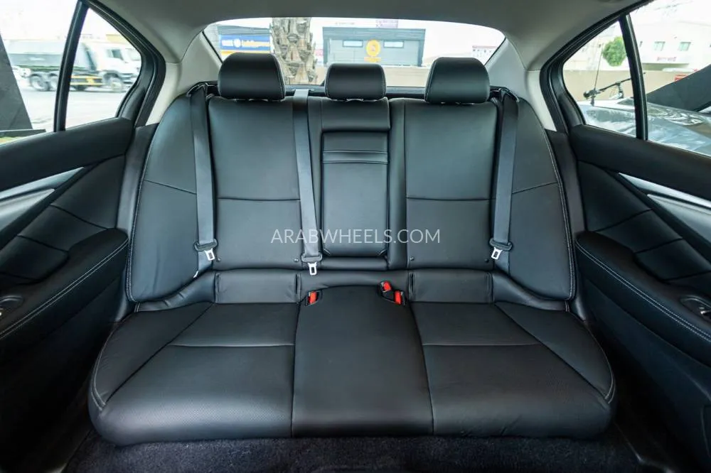 Infiniti Q50 2024 for Sale in Dubai Image-23