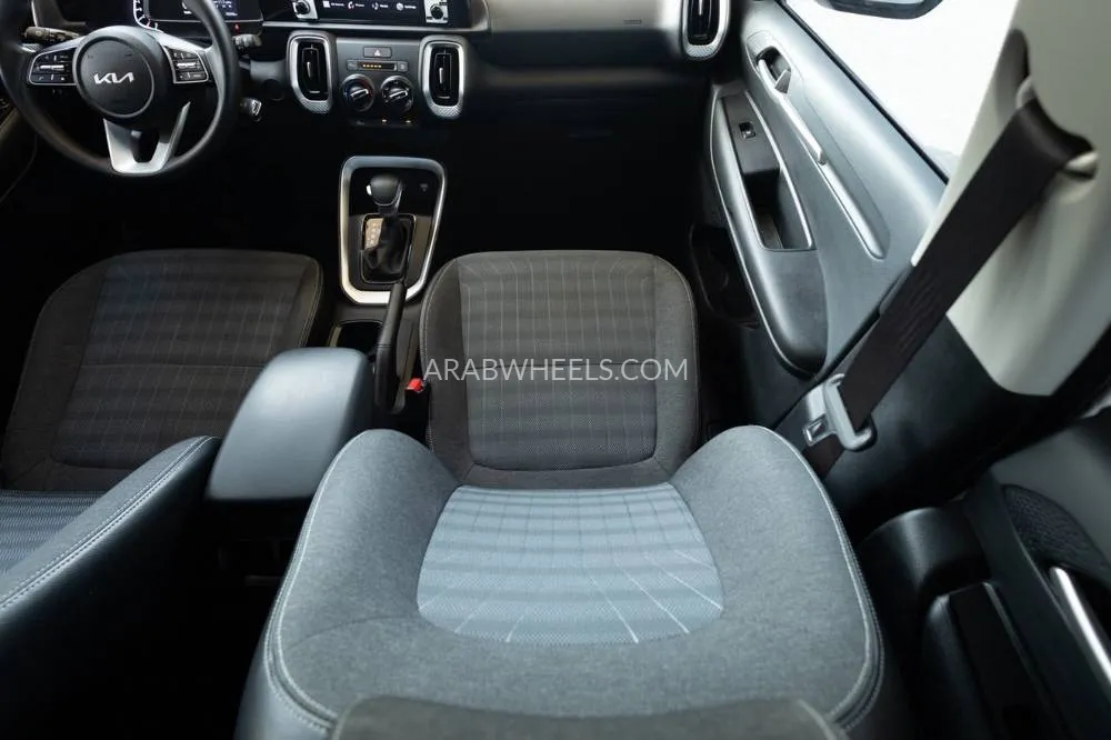 Kia Sonet 2024 for Sale in Dubai Image-17