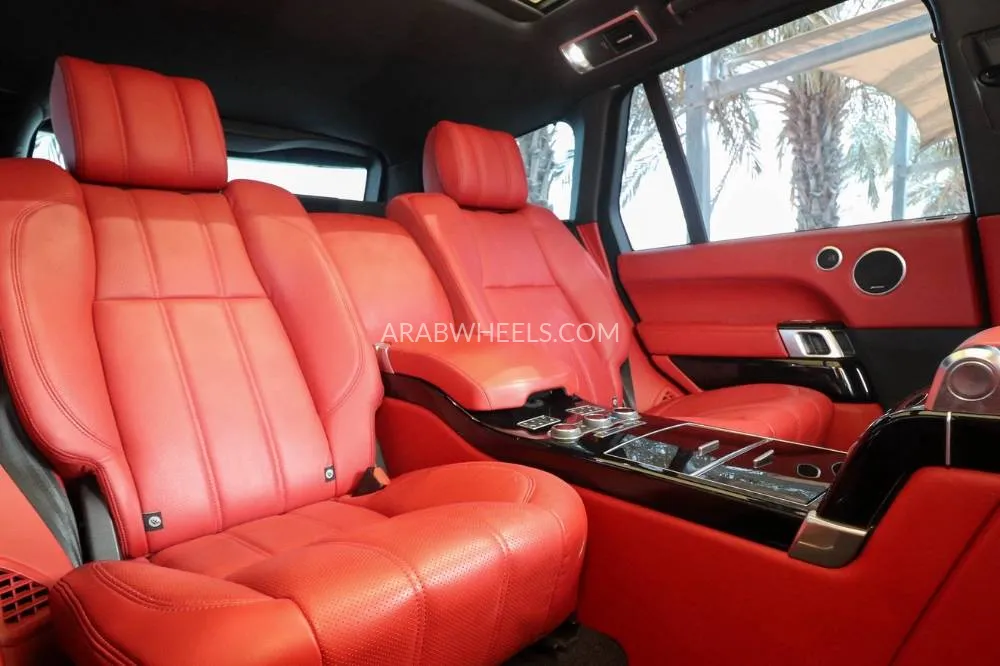 Land Rover Range Rover 2015 for Sale in Dubai Image-25