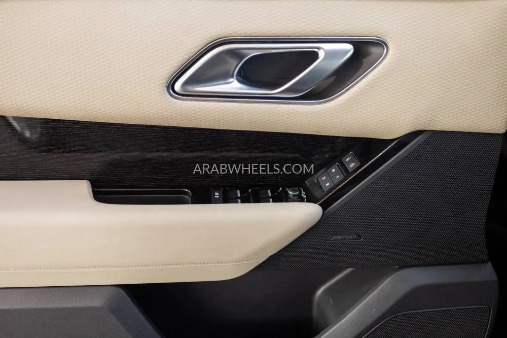 لاند روفر رينج روفر فيلار 2022 for Sale in دبي Image-13