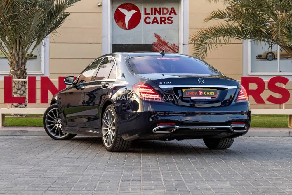 Mercedes Benz CLS Class 2020 for Sale in Dubai Image-9