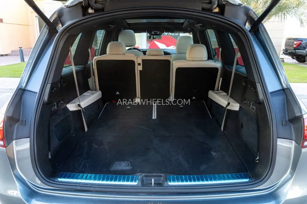 Mercedes Benz GLS 2022 for Sale in Dubai Image-26