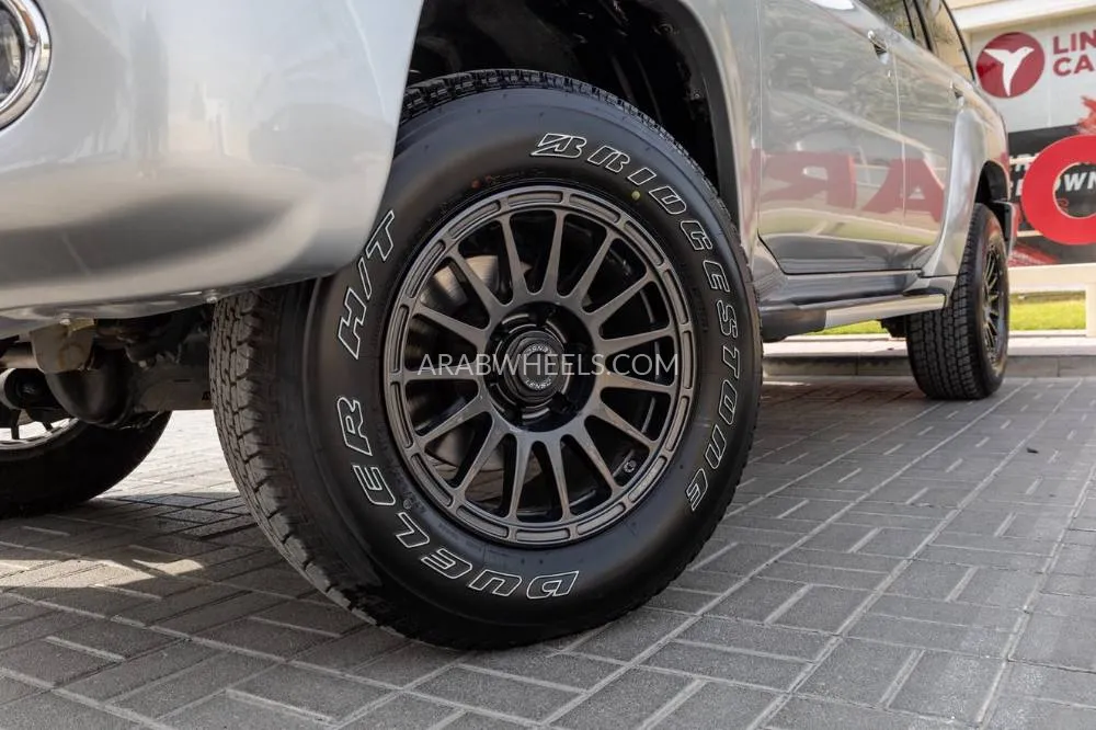 Nissan Patrol 2021 for Sale in Dubai Image-11