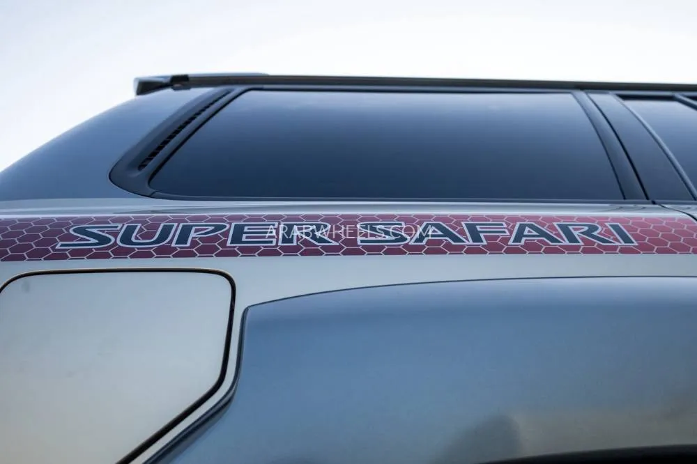 Nissan Patrol 2022 for Sale in Dubai Image-12