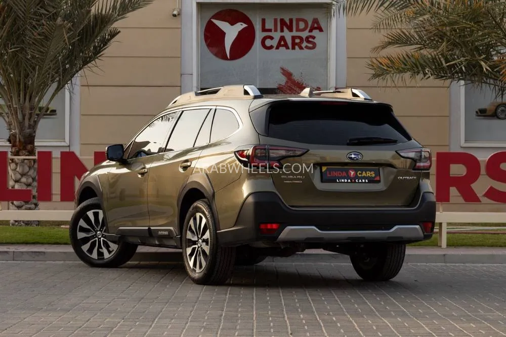 Subaru Outback 2023 for Sale in Dubai Image-8