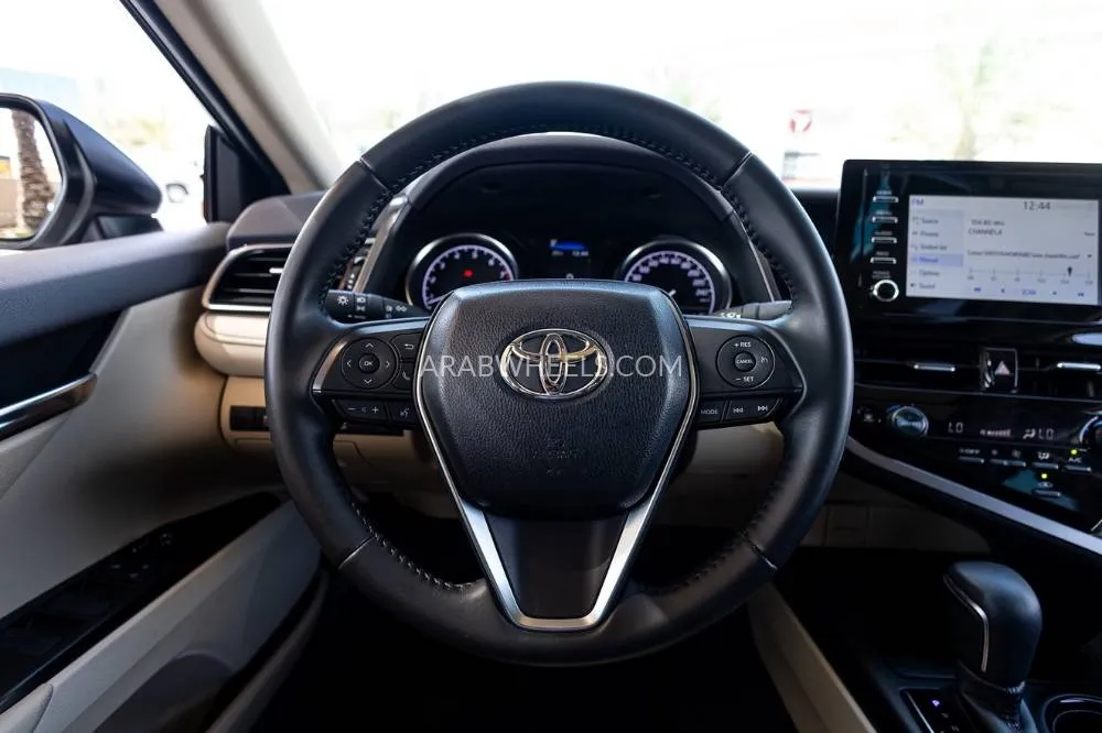 Toyota Camry 2024 for Sale in Dubai Image-17