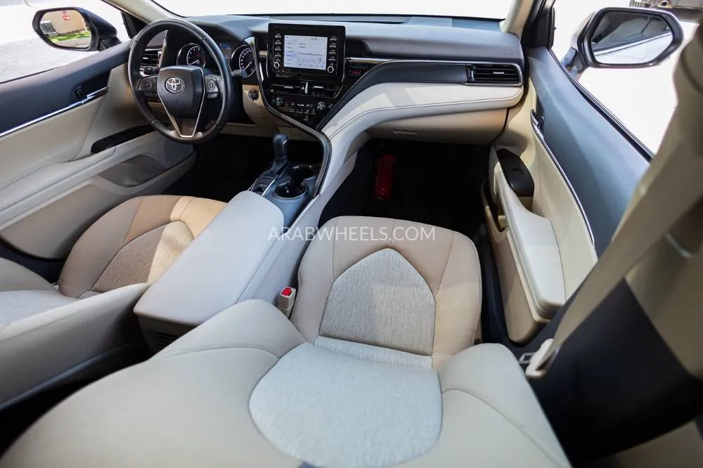 Toyota Camry 2024 for Sale in Dubai Image-21