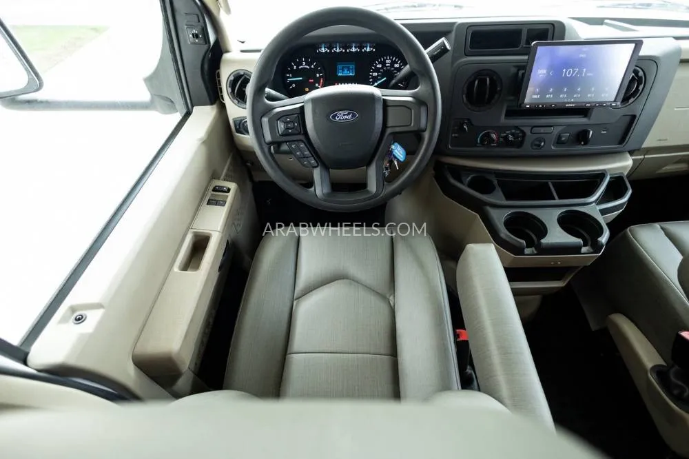 Ford E 450 2022 for Sale in Dubai Image-19