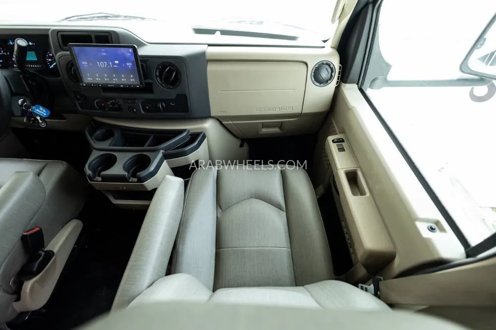 Ford E 450 2022 for Sale in Dubai Image-20