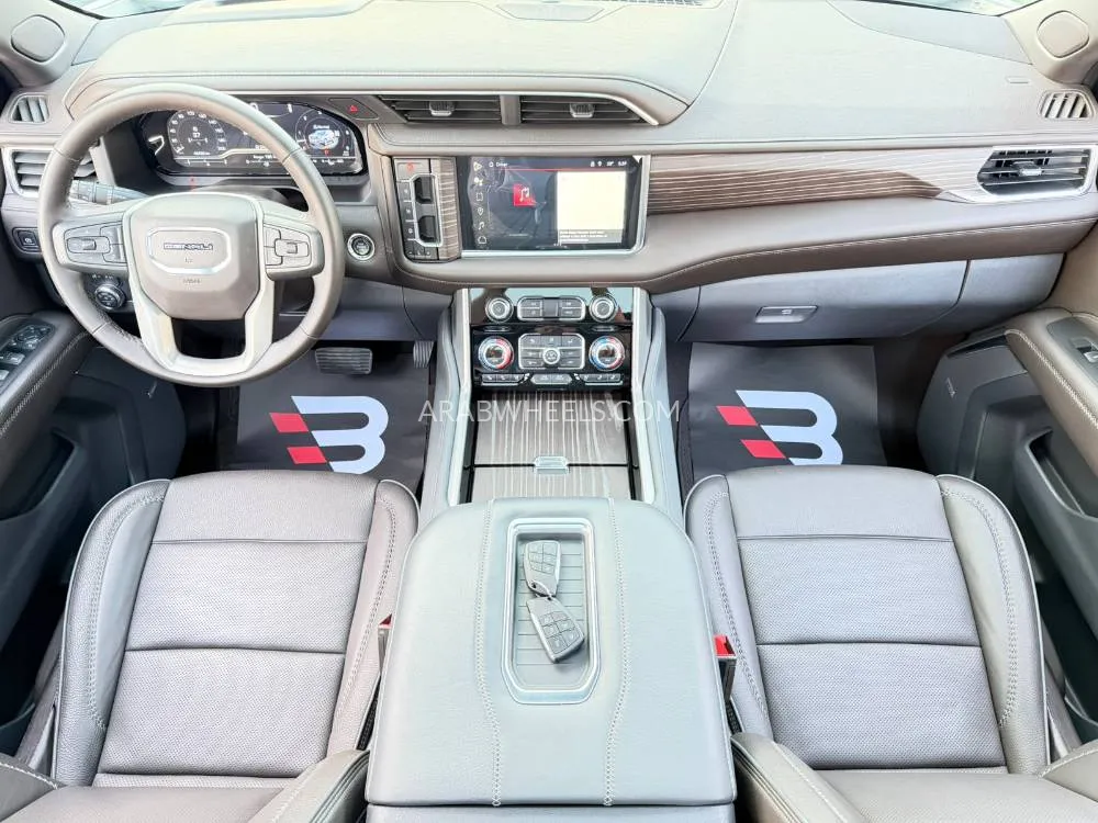 GMC Yukon 2023 for Sale in Abu Dhabi Image-8