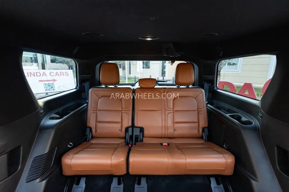 Lincoln Navigator 2021 for Sale in Dubai Image-27