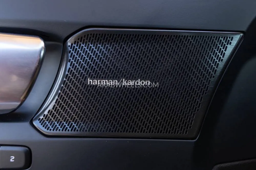 Volvo XC40 2024 for Sale in Dubai Image-13