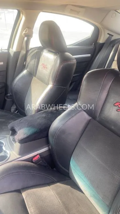 Dodge Charger 2009 for Sale in Sharjah Image-3