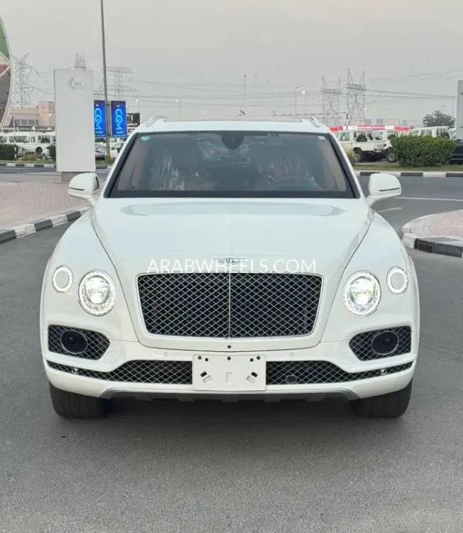 Bentley Bentayga 2018 for Sale in Dubai Image-2