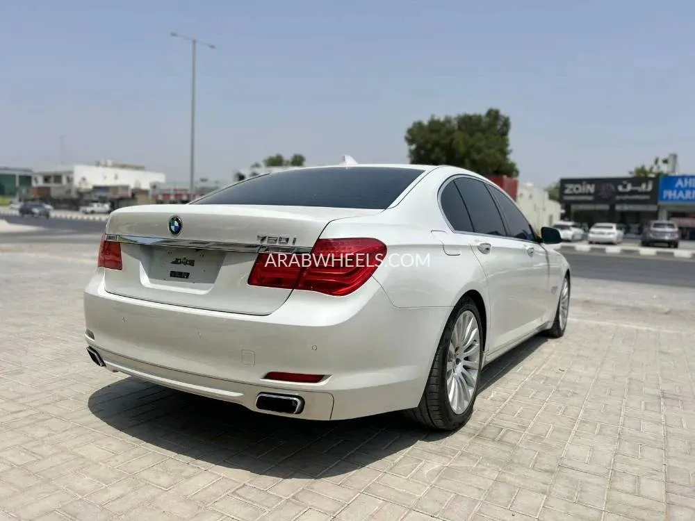 BMW 7 series 2011 for Sale in Ras Al Khaimah Image-7