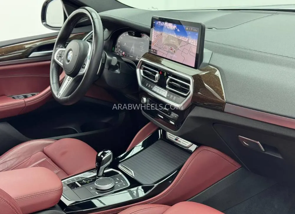 BMW X4 2023 for Sale in Dubai Image-15