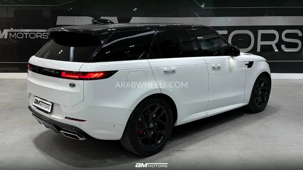 Land Rover Range Rover Sport 2023 for Sale in Dubai Image-7