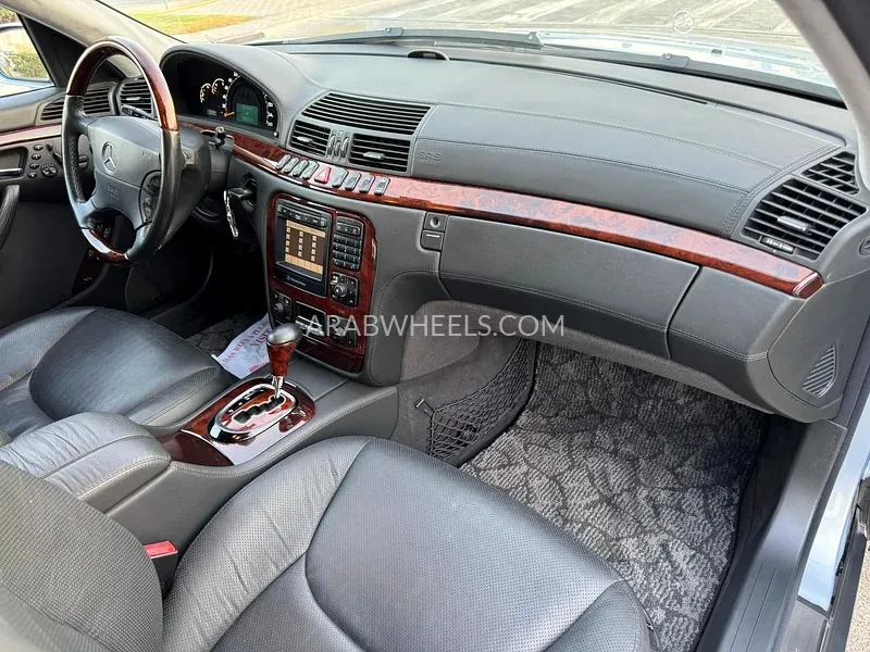 Mercedes Benz S Class 2001 for Sale in Dubai Image-10