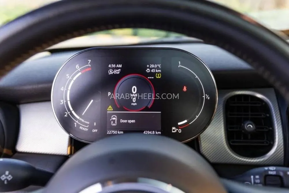 Mini Cooper 2022 for Sale in Sharjah Image-8