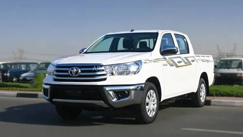 تويوتا هايلوكس كابينة مزدوجة دي إل إس يدوي دفع ثنائي سعة ٢.٤ لتر 2025 for Sale