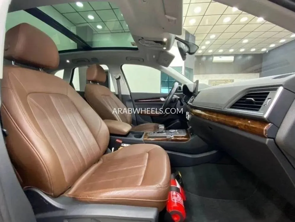 أودي Q5 2018 for Sale in دبي Image-15