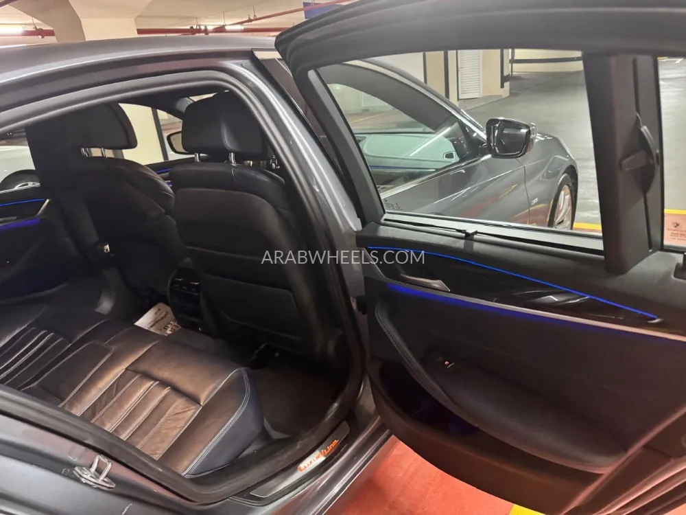 BMW 5 series 2017 for Sale in Dubai Image-10