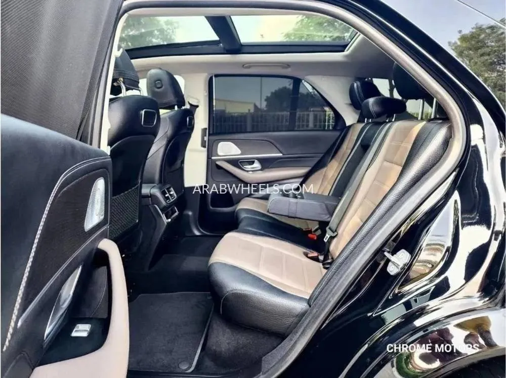 Mercedes Benz GLE Class 2019 for Sale in Dubai Image-15