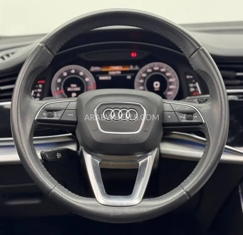 Audi Q8 2020 for Sale in Dubai Image-10