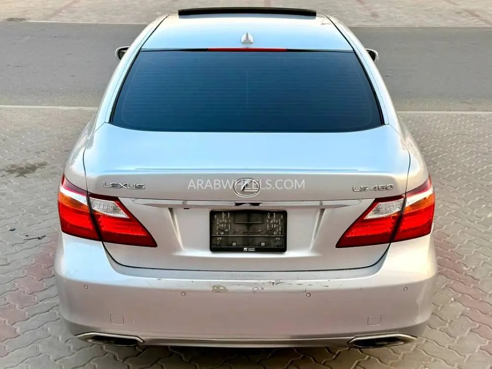Lexus LS 2020 for Sale in Sharjah Image-6